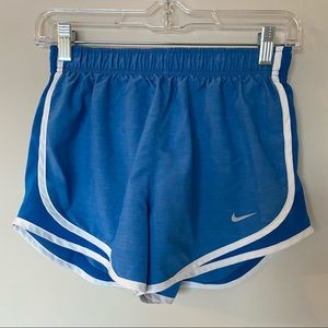 Nike Women’s Dri-Fit Tempo Run Shorts | Light Blue